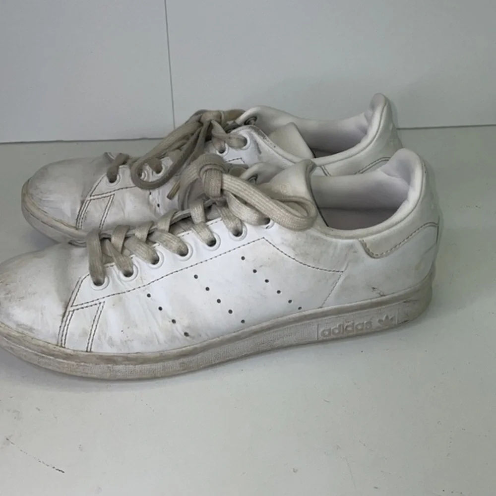 Adidas, Stan Smith, white court shoes, tennis shoes, men’s 6.5.